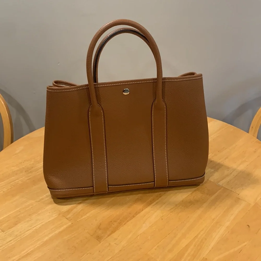 Brown leather satchel - Picture 4 of 4